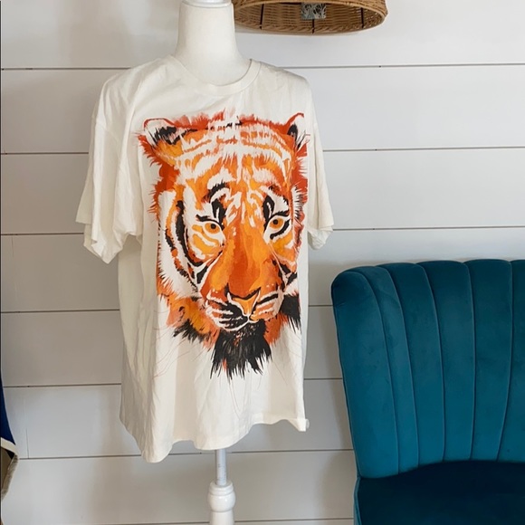 Tops | Wrangler Tiger Tee | Poshmark